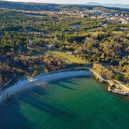 Beautiful In With 1 Bedrooms And Wifi Silo (Krk)